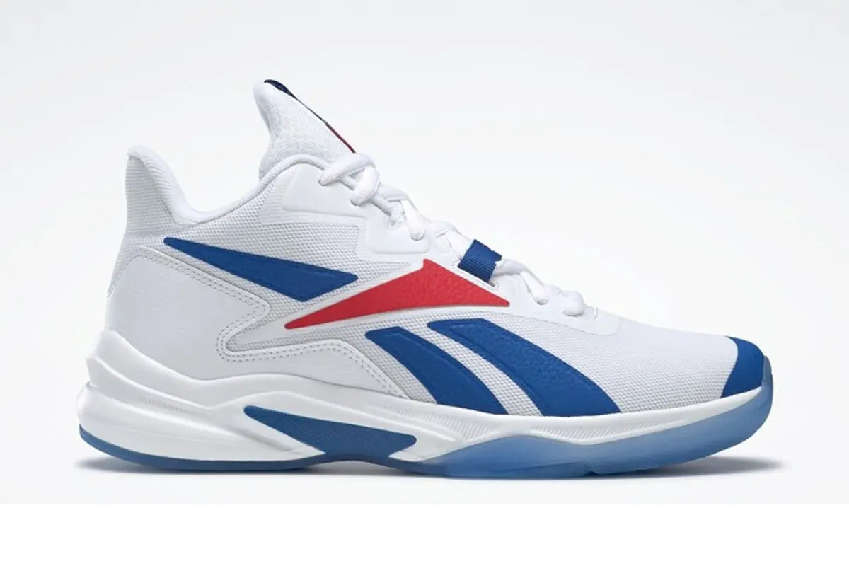 锐步标志logo图片锐步 Reebok 标志logo图片及标志设计说明 三文logo设计